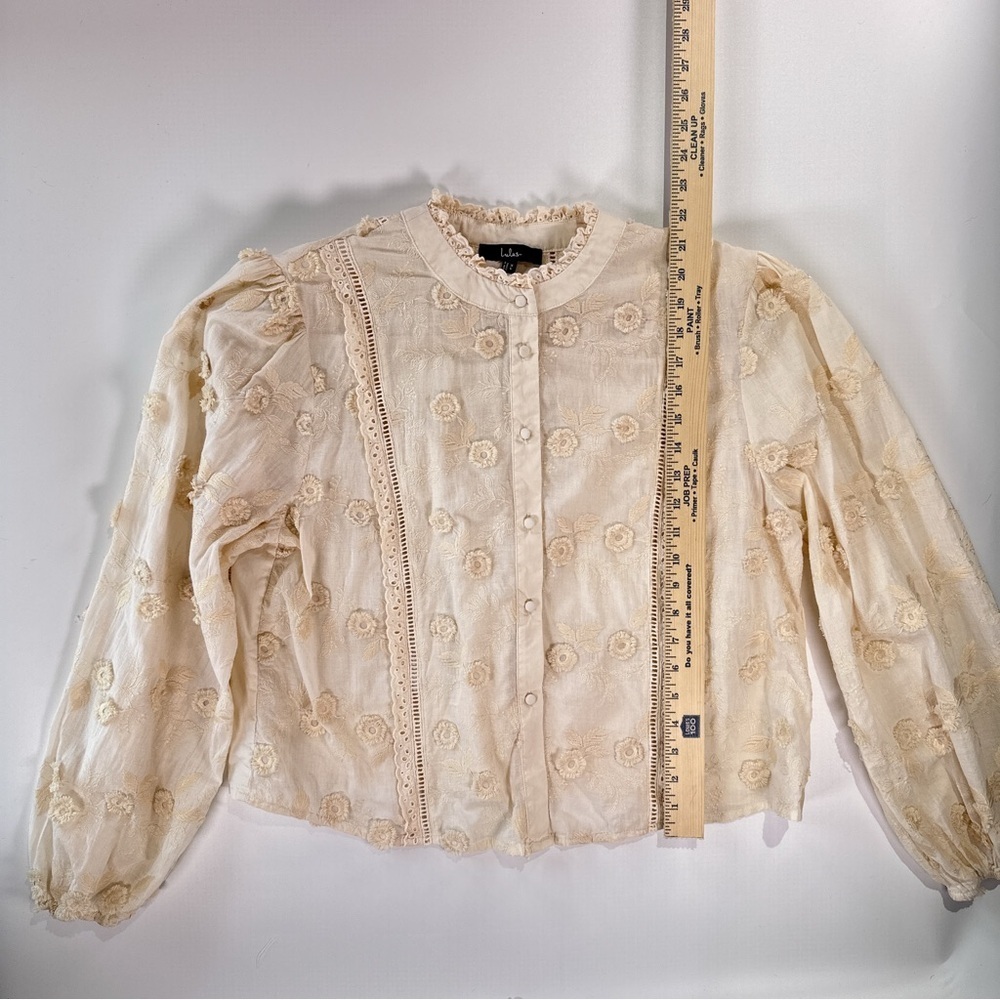 Lulus Women’s Admired Effect Button Up Blouse XL Cream - Picture 11 of 11